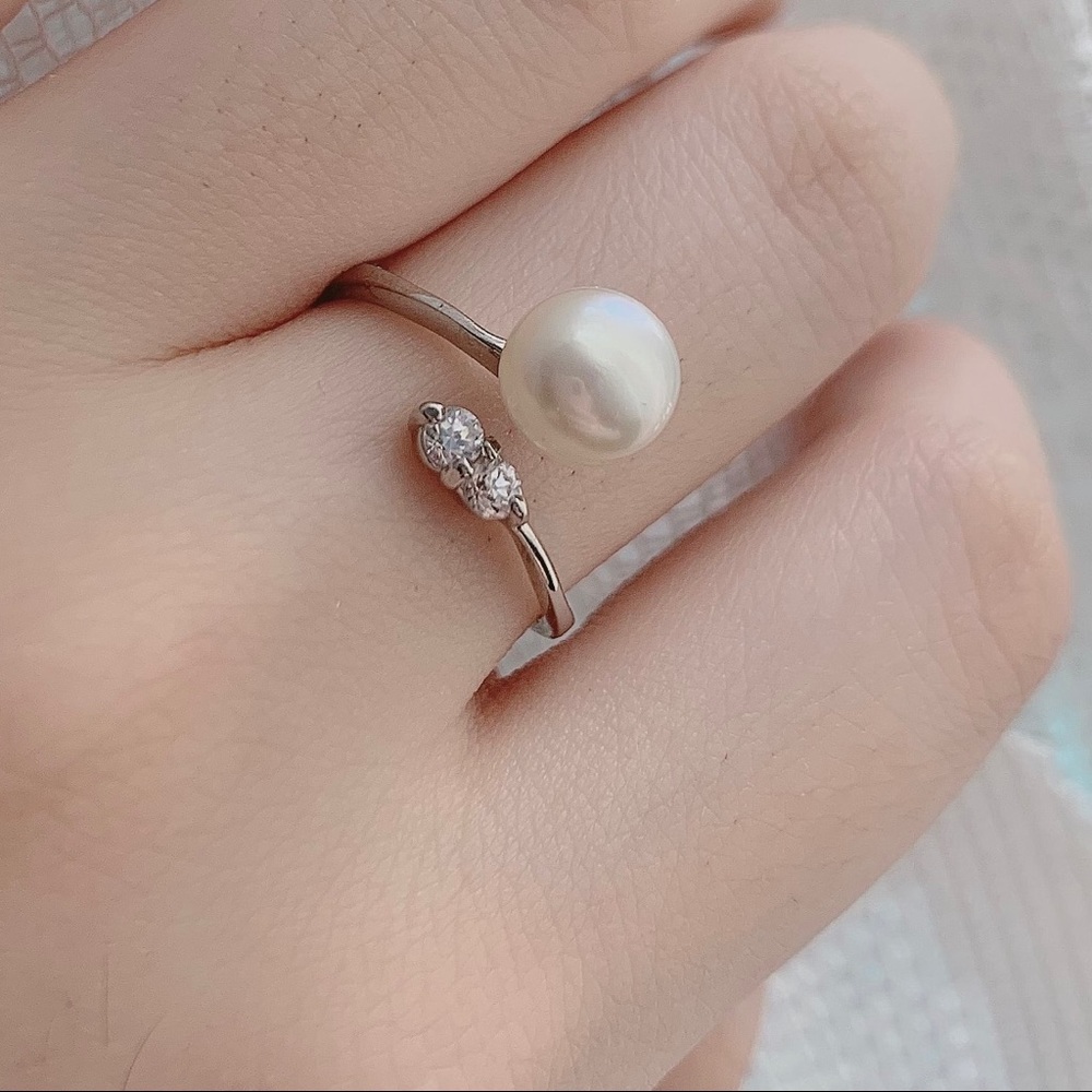White Pearl with Crystals Sterling Silver Ring